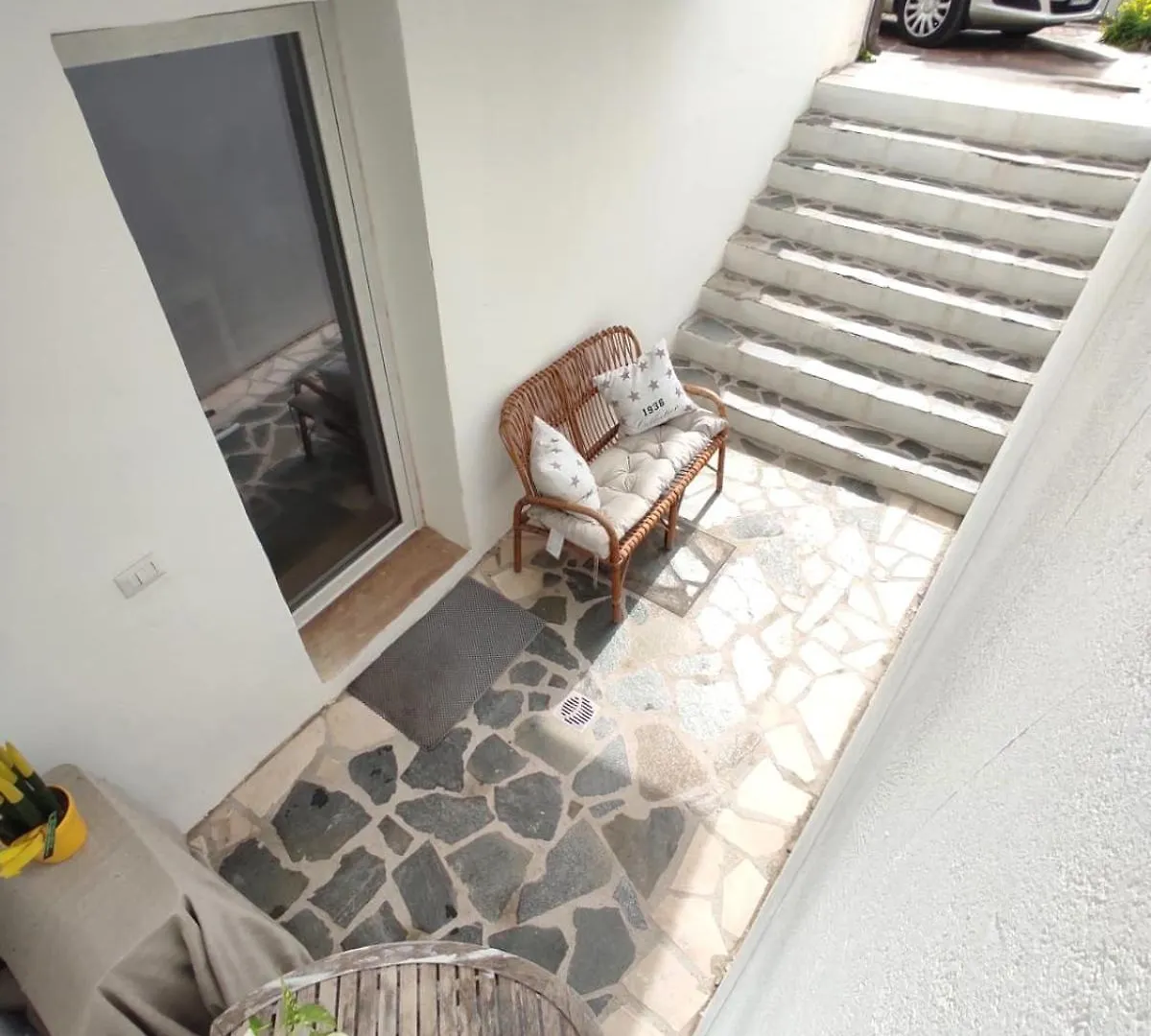 Casa Blanchette Apartment Orosei Italy